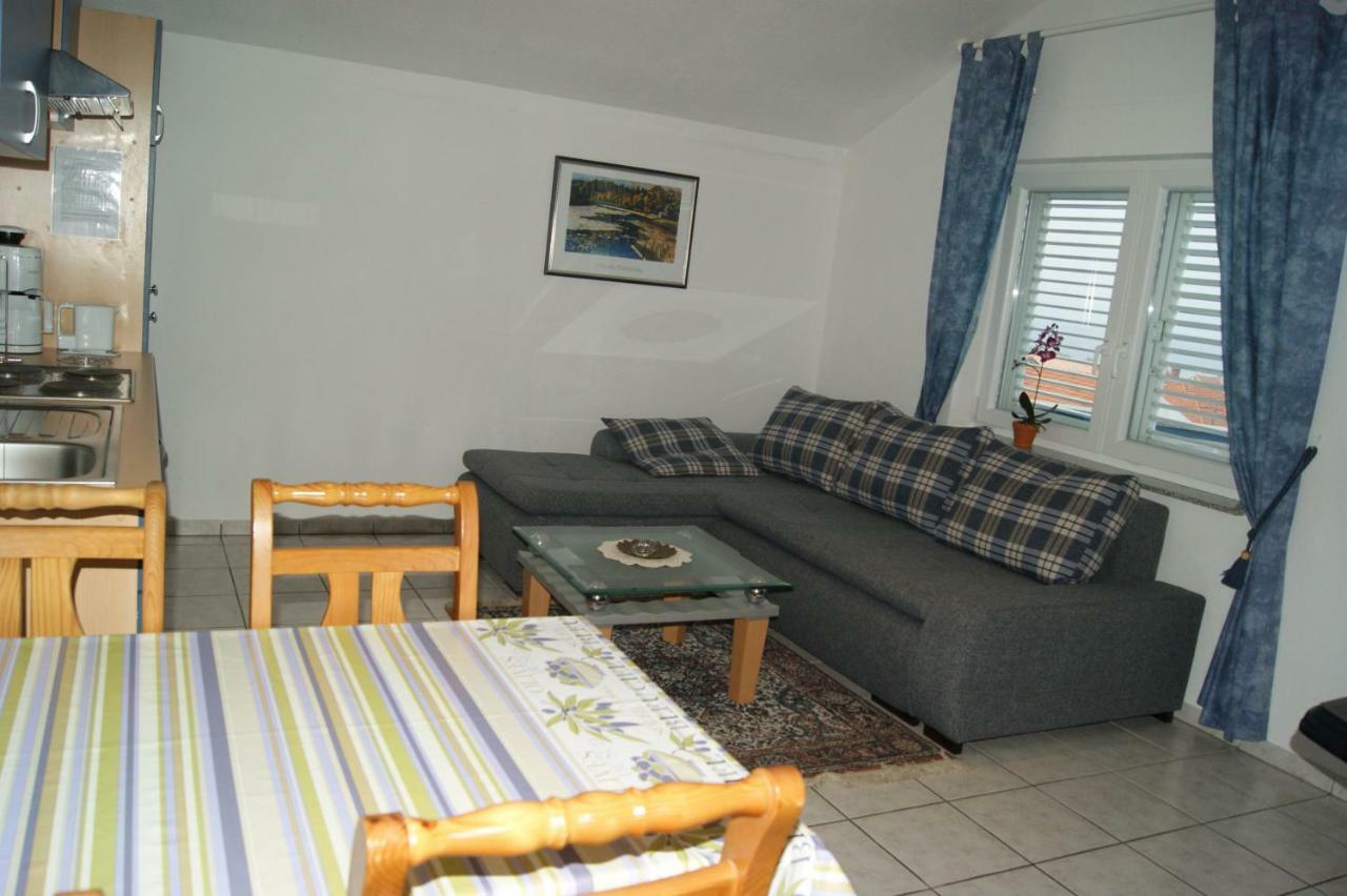 J&D Apartment Dobropoljana Bagian luar foto