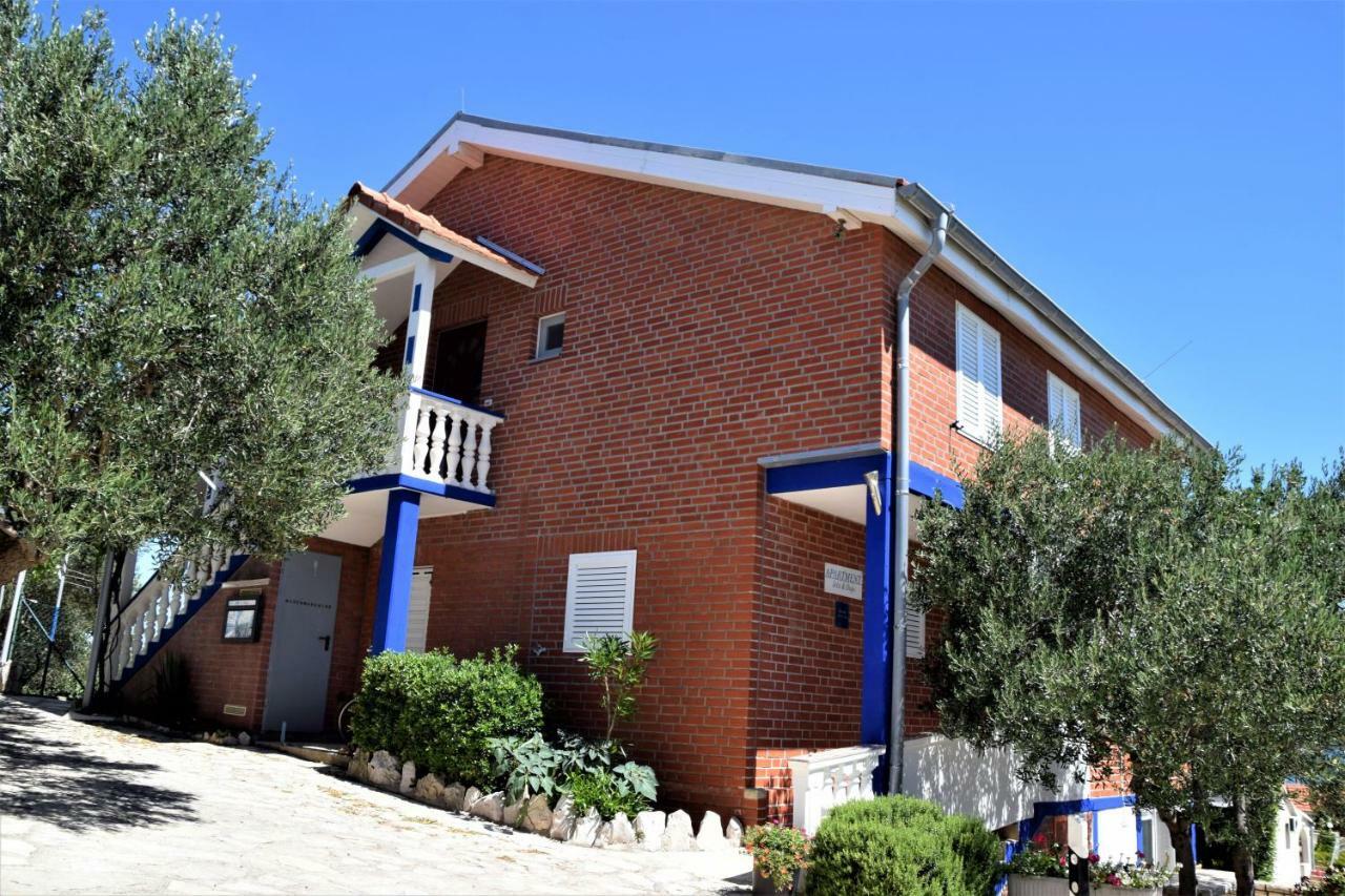 J&D Apartment Dobropoljana Bagian luar foto